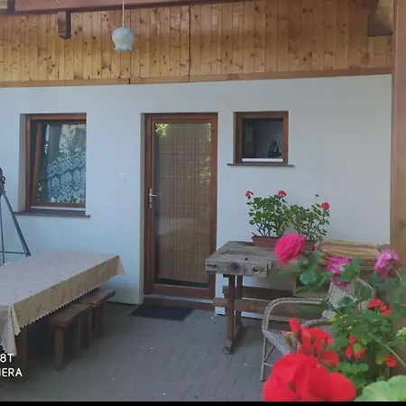 Dora Apartment Balatonszarszo